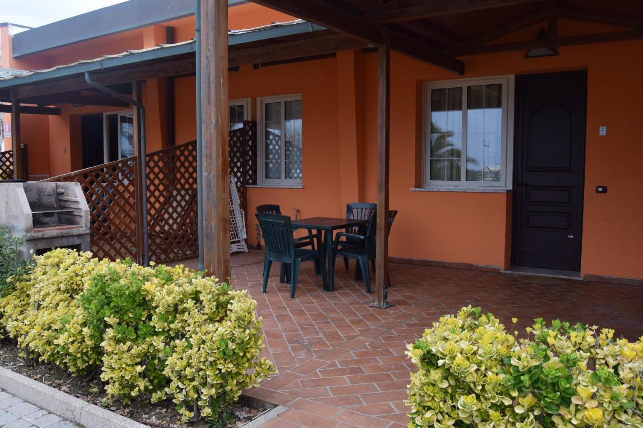 Aparthotel Oasi del Mare Tirrenia Esterno foto